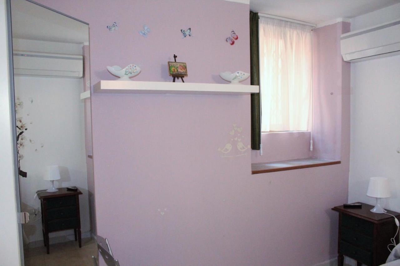 Casa Vacanze Angelica サレルノ エクステリア 写真