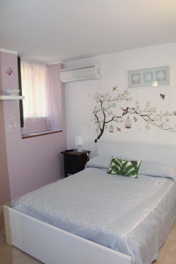 Casa Vacanze Angelica サレルノ エクステリア 写真